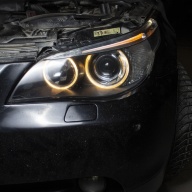 BMW 5 E60 - Обновили и улучшили свет передней оптики.