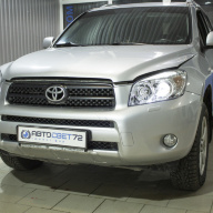 Улучшаем свет на Toyota RAV4 III