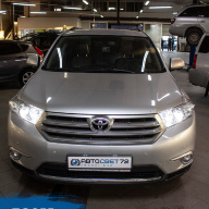 Toyota Highlander - заменили линзы на светодиодные Aozoom A3+