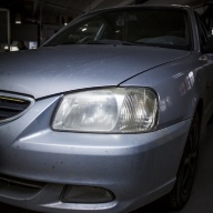 Hyundai Accent - установка бигалогеновых линз Моримото h1 metall 3.0 дюйма