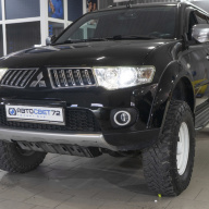 Замена линз в оптике на Mitsubishi Pajero Sport