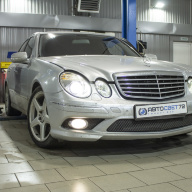 Чистка и полировка фар Mercedes-Benz E-Класс 350