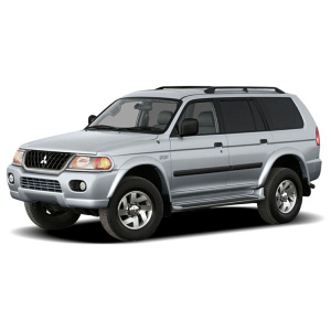 Стёкла фар Pajero Sport / Montero Sport 2000-2008  